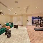 Seaside By Brown Traù