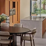 Seaside By Brown Villa *