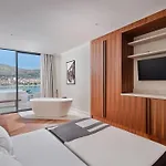 Villa Seaside By Brown *