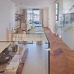 Villa Seaside By Brown *