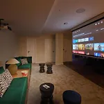 Villa Seaside By Brown *