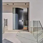 Villa Seaside By Brown Traù