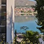 Villa Seaside By Brown