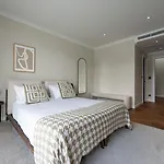 Seaside By Brown * Traù