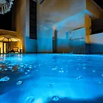 Seaside By Brown Traù