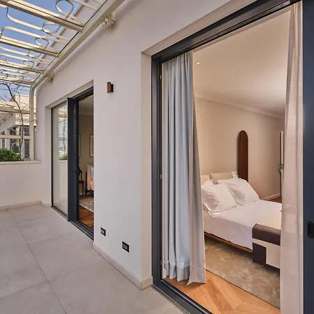 Seaside By Brown Βίλα Τρογκίρ