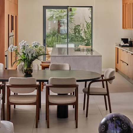 Villa Seaside By Brown *