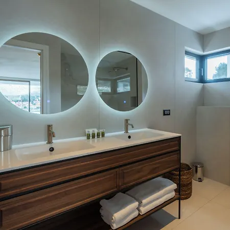 Villa Seaside By Brown Trogir