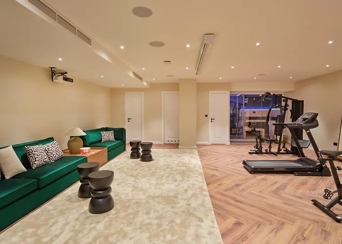 Seaside By Brown Τρογκίρ