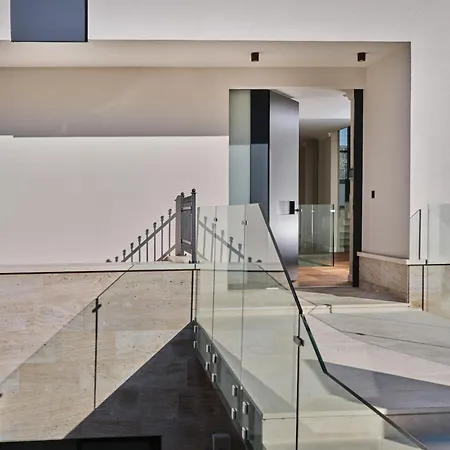 Seaside By Brown トロギール