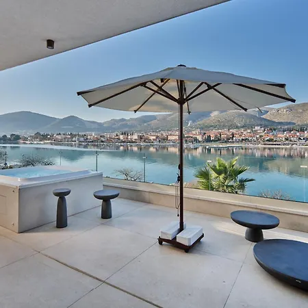 ヴィラ Seaside By Brown *