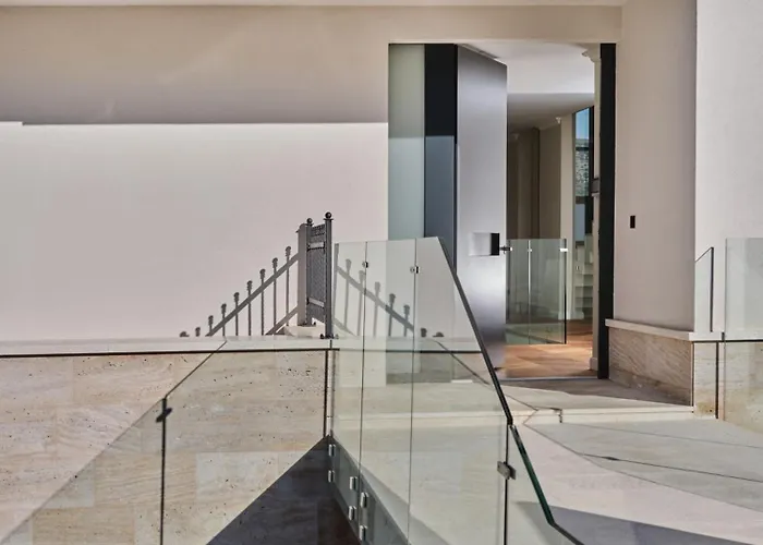 Seaside By Brown تروغير