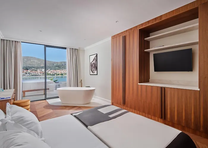 فيلة Seaside By Brown *