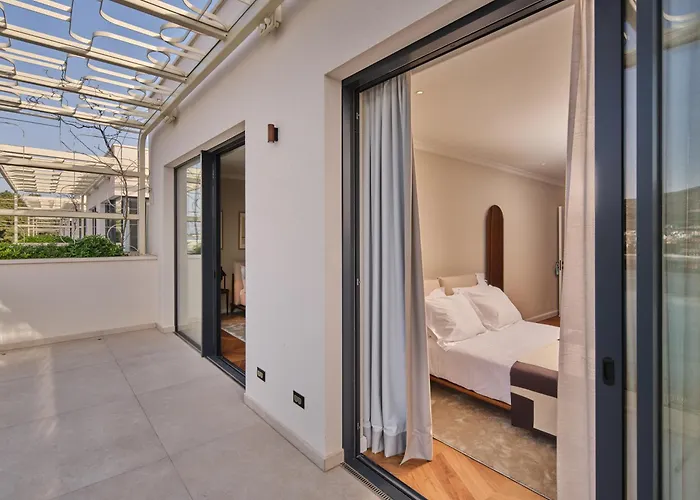 Seaside By Brown Villa Trogir