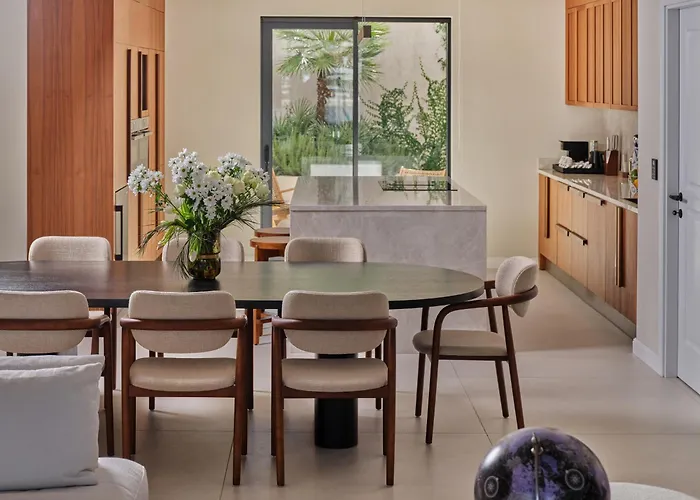 فيلة Seaside By Brown *