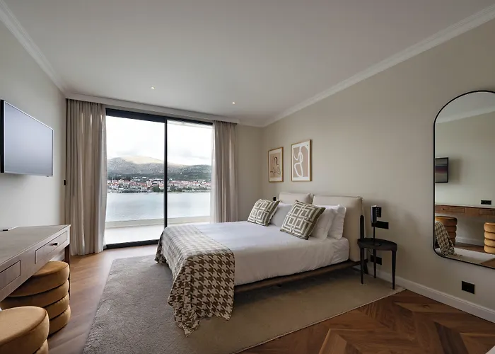 Seaside By Brown Villa Trogir