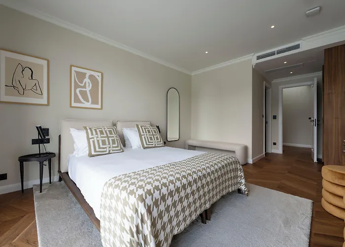 Seaside By Brown * تروغير