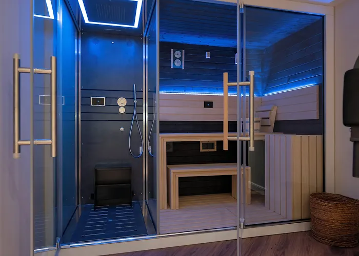 فيلة Seaside By Brown